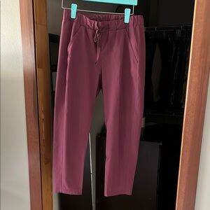 Under Armour Burgundy Ankle Pant